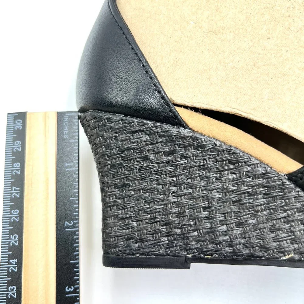 Clarks Womens Size 7 7M Kyarra Joy Black Leather‎ Wedges Sandals Shoes